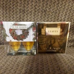 (2) BBW Wallflower refills Tis the Season/Leaves